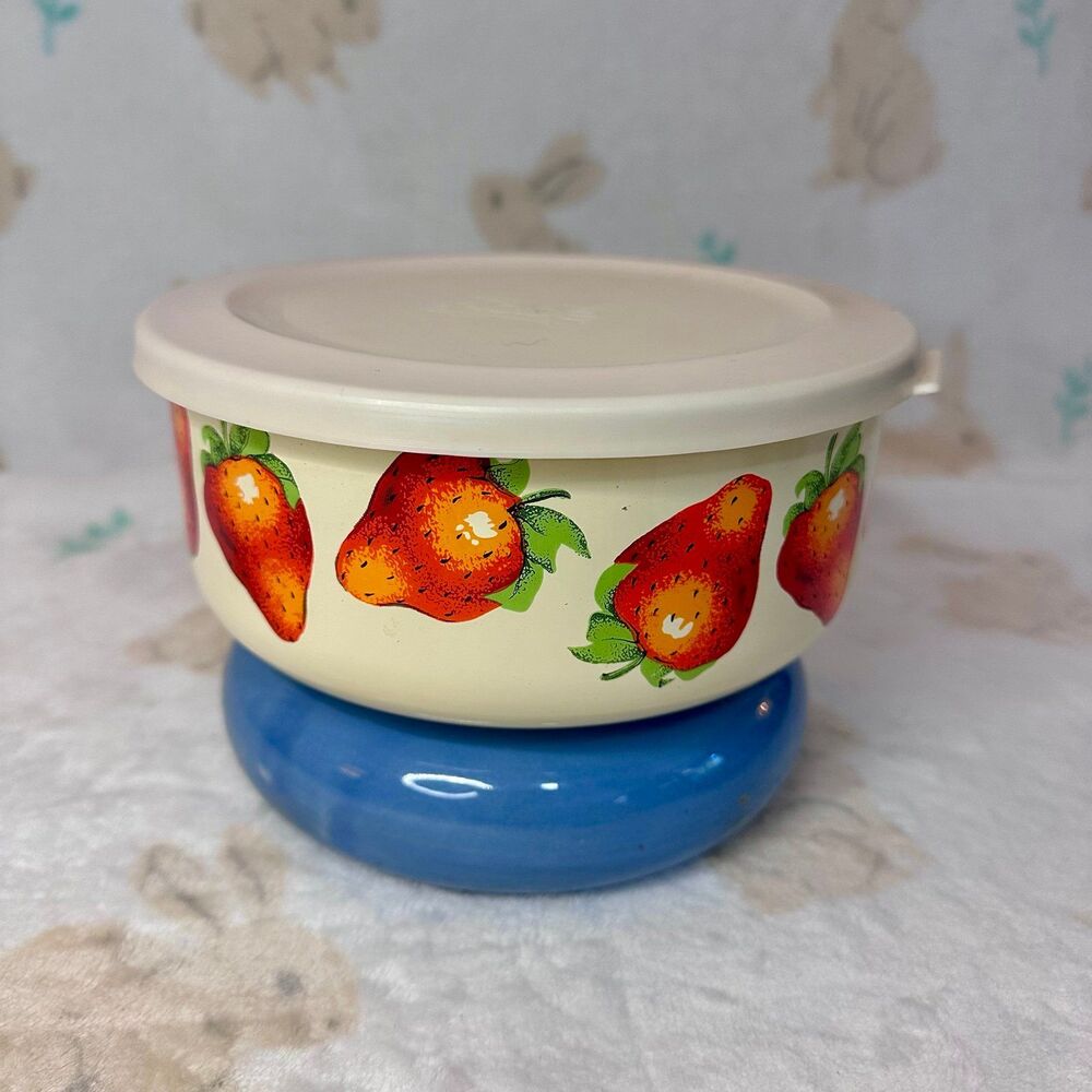 Kobe Strawberry & Cream Enamel Nesting Bowl w/Lid